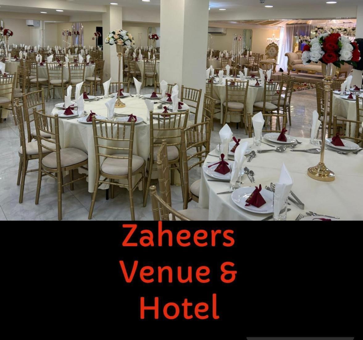 Zaheer'S Hotel Baldock Exterior foto